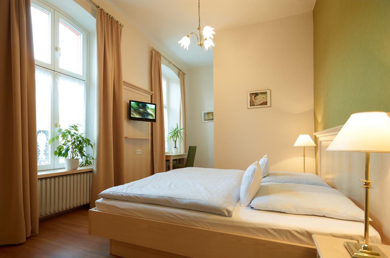 Pension Martinerhof Wintrich Ngoại thất bức ảnh